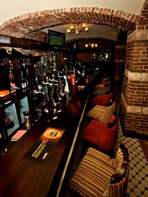 Punch & Judy Pub
