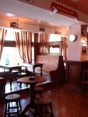 The Templet Bar / Темплет на Дачном