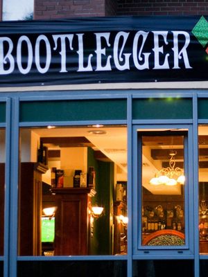 Bootlegger / Бутлегер