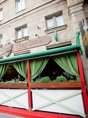 Финнеганс, ирландский паб
