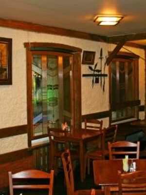 Wooden Pub / Вудн Паб