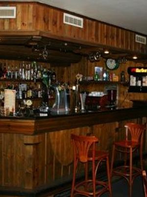 Wooden Pub / Вудн Паб