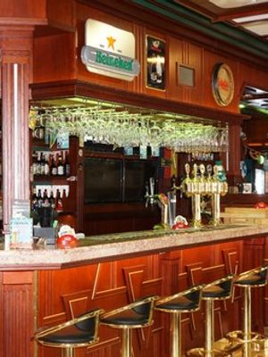 Pub & Pub