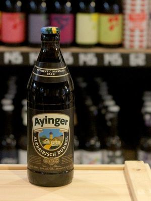 Altbairisch Dunkel Ayinger (Айингер Альтбайриш Дункель) бутылка Altbairisch Dunkel Ayinger (Айингер Альтбайриш Дункель) бутылка