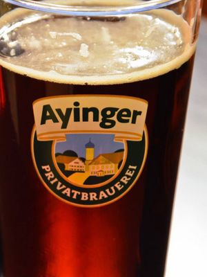 Altbairisch Dunkel Ayinger (Айингер Альтбайриш Дункель) бутылка Altbairisch Dunkel Ayinger (Айингер Альтбайриш Дункель) бутылка