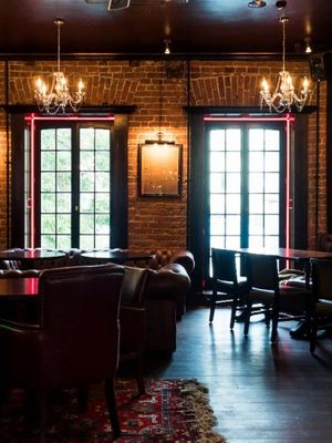 The Left Bank Pub
